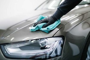 برق انداختن اتومبیل