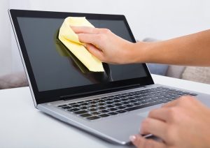 بهترین اسپری تمیزکننده صفحه نمایش