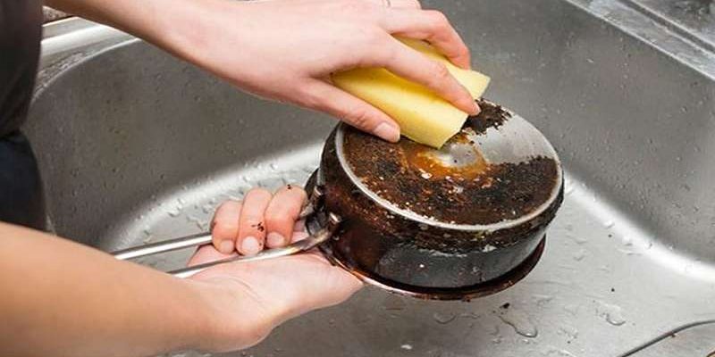 تمیز کردن قابلمه آلومینیومی