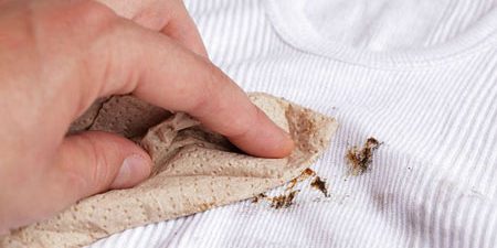 از بین بردن لکه واکس