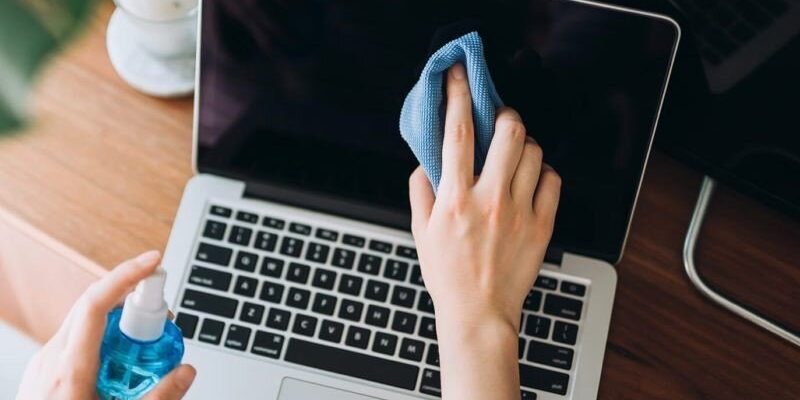 اسپری تمیزکننده صفحه نمایش مکس نیت اسپری تمیزکننده صفحه نمایش مکس نیت